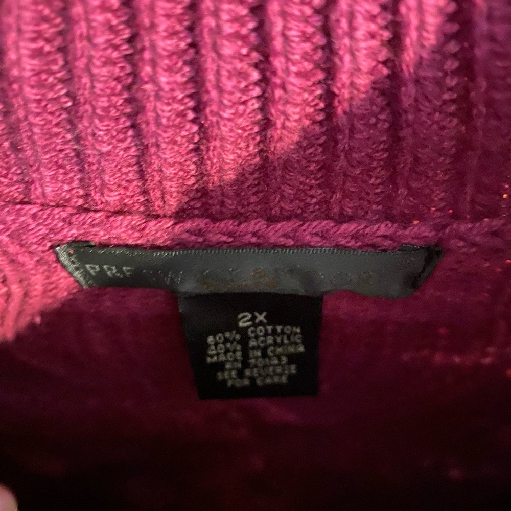 2x ladies like new sweater